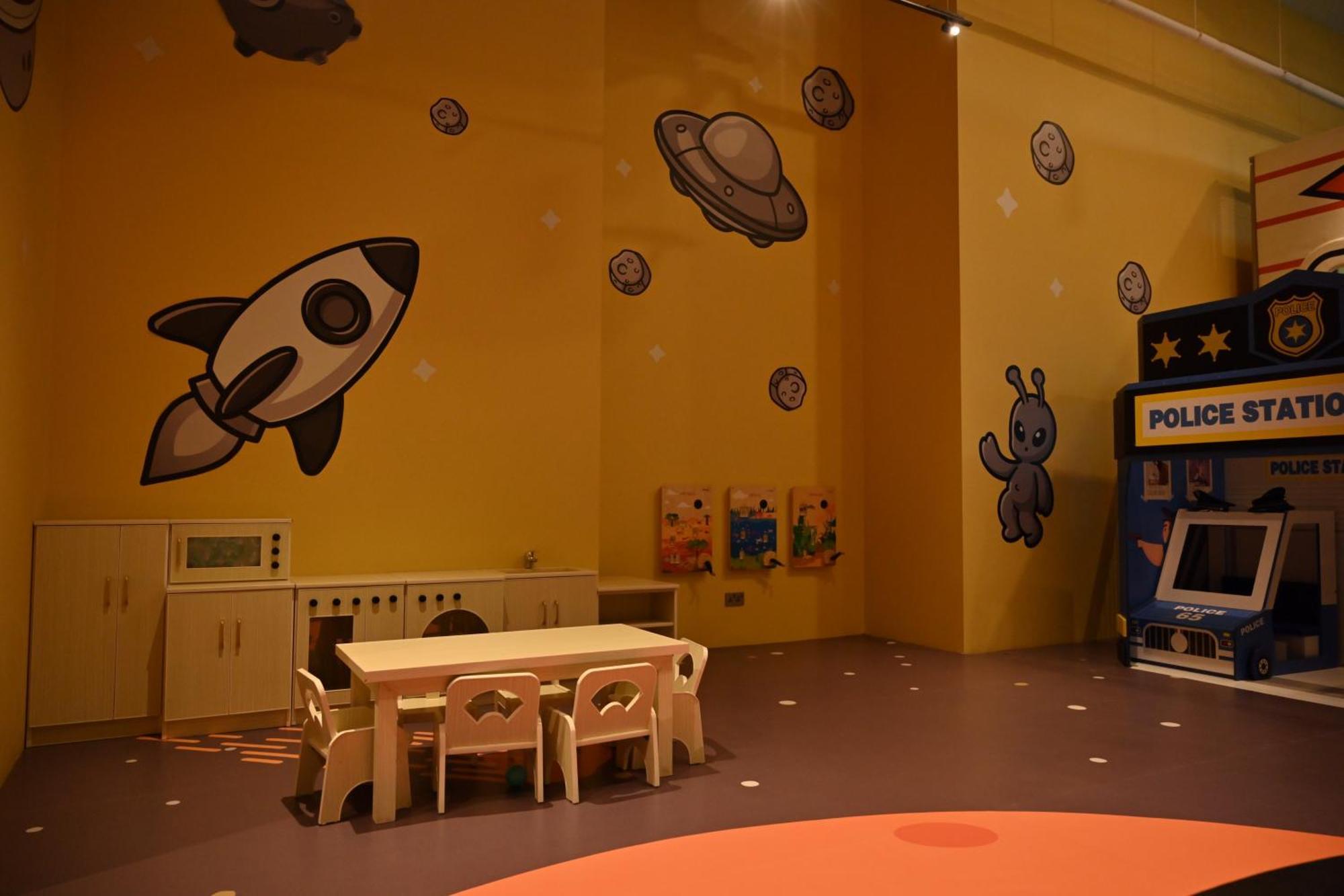 Onyx Rotana Hotel Al-Manamah Bagian luar foto The Children's Museum of Oakville